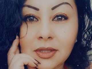 צ'אט וידאו ארוטי hazel-milf