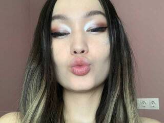 צ'אט וידאו ארוטי Heaven-Sakura