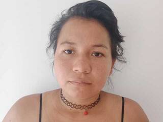 צ'אט וידאו ארוטי Heidi-meyer