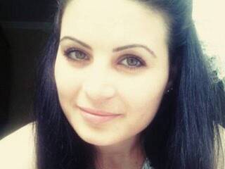 צ'אט וידאו ארוטי hele-n