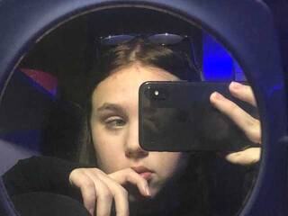 צ'אט וידאו ארוטי Helen-Drums