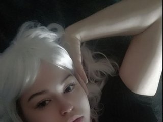 צ'אט וידאו ארוטי HelenHartt