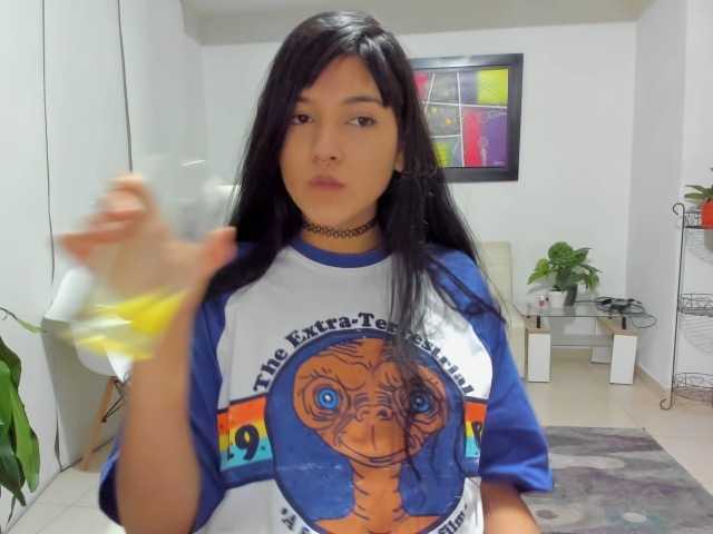 צילומי מסך משודרים HelenMoon