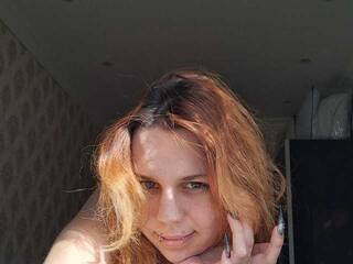 צ'אט וידאו ארוטי Hellen-Hill