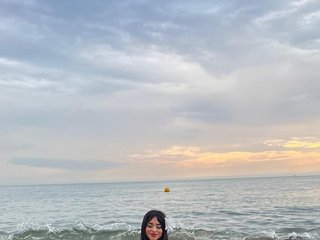 צ'אט וידאו ארוטי Hellenpierce