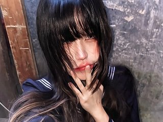 צ'אט וידאו ארוטי Hi-Mika