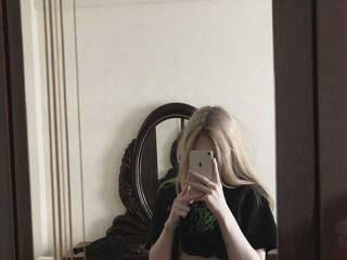 צ'אט וידאו ארוטי Hofmanit003