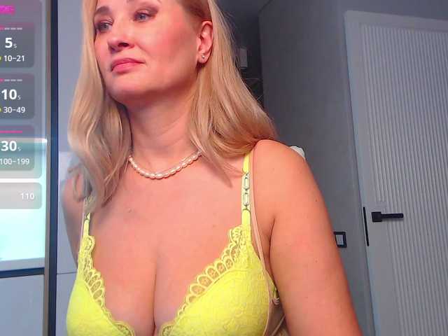 צילומי מסך משודרים hold-me-tight