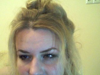 צ'אט וידאו ארוטי HollyLaPretty