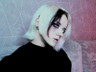 צ'אט וידאו ארוטי Holy-Silvia