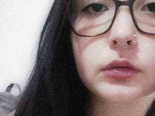 צ'אט וידאו ארוטי honey-boobs69