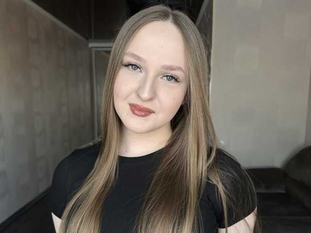 תמונה של הפרופיל HoneyAmelia