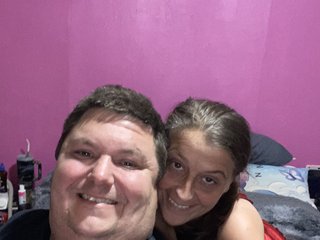 צ'אט וידאו ארוטי Honeyandken
