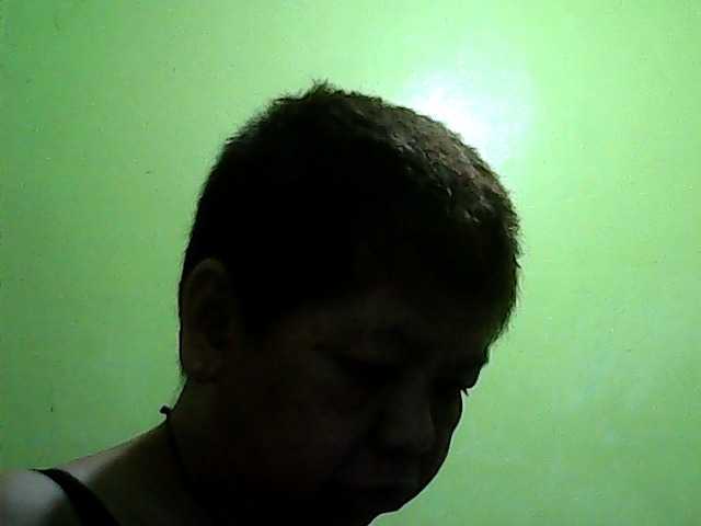 צילומי מסך משודרים HornyGranny