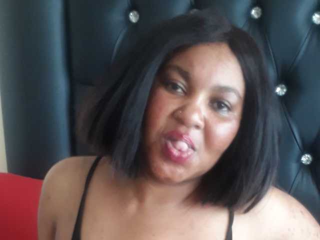 תמונה של הפרופיל HORNYNIPPLES