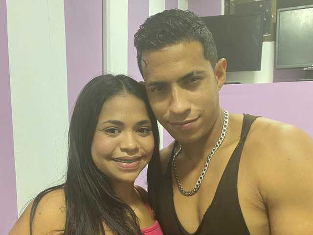 תמונה של הפרופיל hotandhard23c