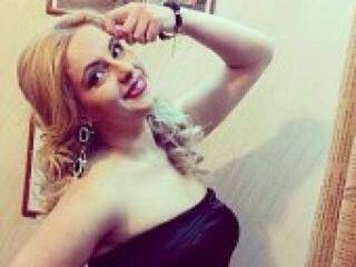 צ'אט וידאו ארוטי hotaugust