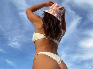 צ'אט וידאו ארוטי hotbreastsh