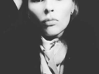 צ'אט וידאו ארוטי Hotcandyblond