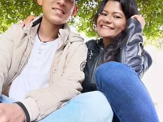 צ'אט וידאו ארוטי HotCuple-sh