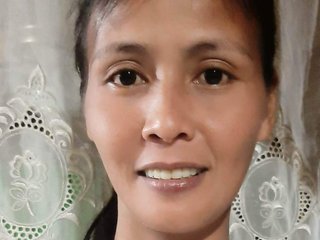 צ'אט וידאו ארוטי Hotella