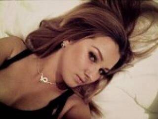 צ'אט וידאו ארוטי hoti69