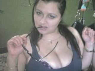 צ'אט וידאו ארוטי hotladynaty