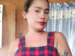 צ'אט וידאו ארוטי Hotlicious69