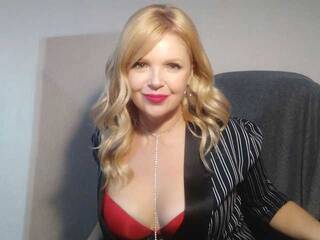 צ'אט וידאו ארוטי Hotmidnight