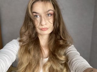 צ'אט וידאו ארוטי HotNina19