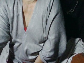 צ'אט וידאו ארוטי HotSqrt4u