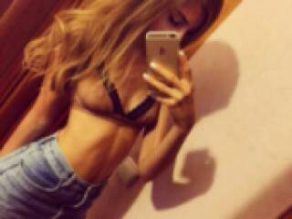 צ'אט וידאו ארוטי hotteeniie