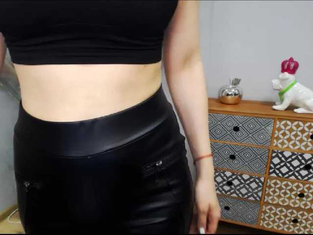 צילומי מסך משודרים hottieLAURA