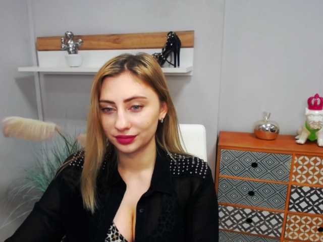 צילומי מסך משודרים hottieLAURA