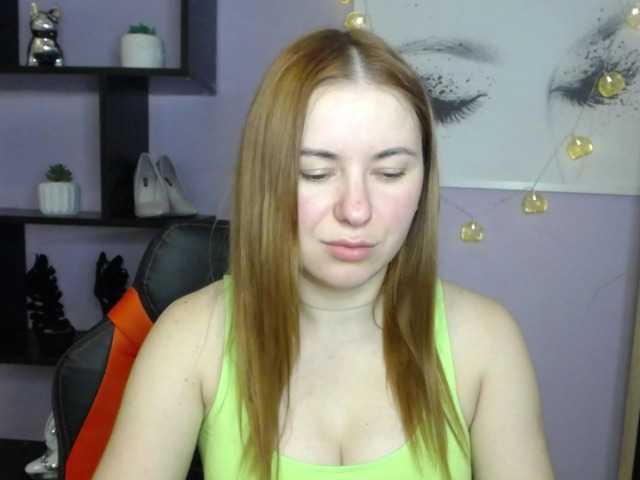 צילומי מסך משודרים hottiexLayla