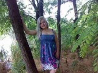 צ'אט וידאו ארוטי hottttalina