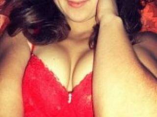 צ'אט וידאו ארוטי hotviki7