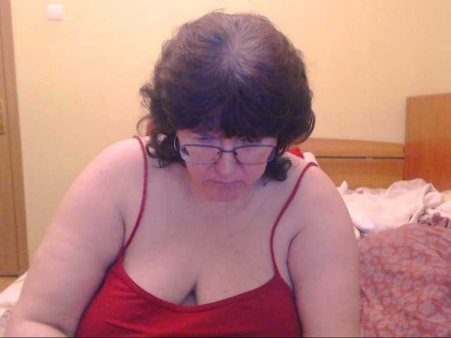 צילומי מסך משודרים HugeTitsXXX