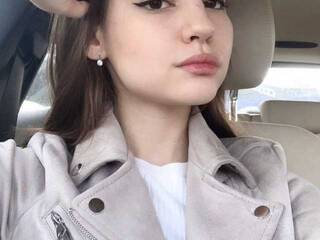 צ'אט וידאו ארוטי Kitty-roo