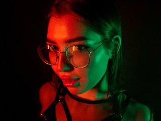 צ'אט וידאו ארוטי iampiggygirl