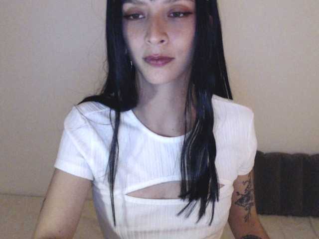 תמונות im2highclub lets play!! i want to cum for u #tattoo #latina #skinny #dance #lovense