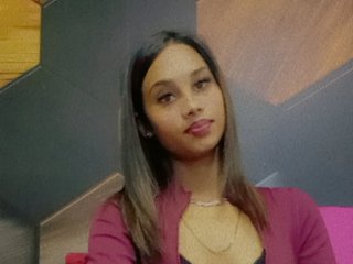 צ'אט וידאו ארוטי IndianAurora