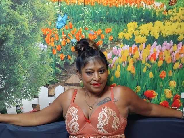 תמונה של הפרופיל indianbarbiedoll