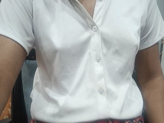 צ'אט וידאו ארוטי Indiankitty11