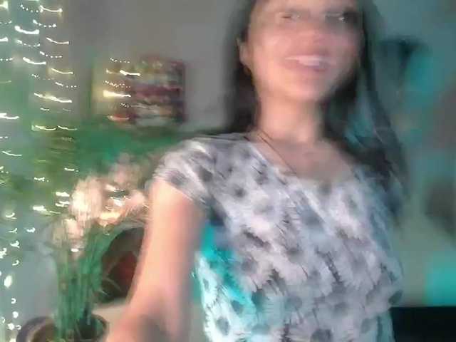 צילומי מסך משודרים IndiraMakiris