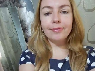 צ'אט וידאו ארוטי INESSASEXY1