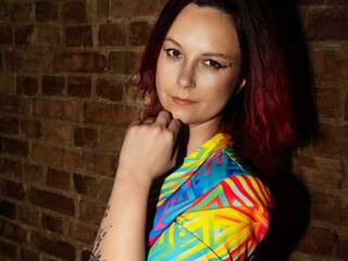 צ'אט וידאו ארוטי InezLove