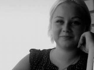 צ'אט וידאו ארוטי insatiabl12