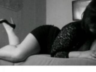 צ'אט וידאו ארוטי intriga69