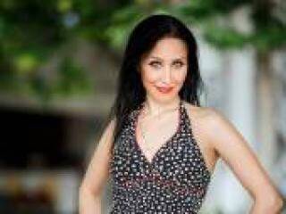 צ'אט וידאו ארוטי irbisandra